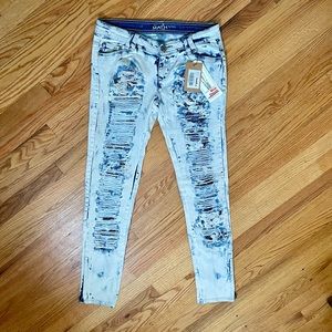 Math C. Shredded Acid Wash Skinny Jeans sz 11 NWT